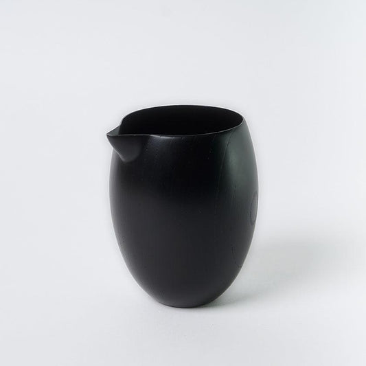 Tokkuri 'Nodoka' Black | Lacquerware | Yuen Art