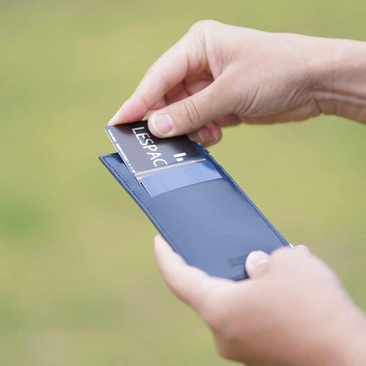 Smart Wallet GREDEER (Navy) | Matsusaka Beef Leather | Bambi