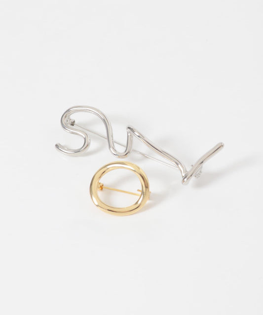 Metal Brooch Set