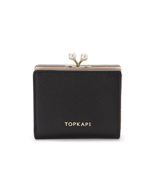 Shrink Leather Pearl Clasp Bifold Wallet