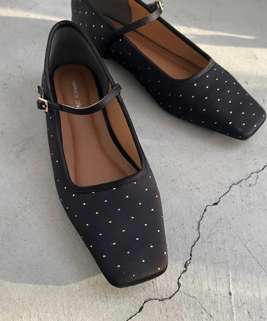 Popular Shoes: Dot Flat Shoes