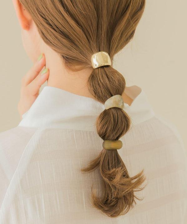 166090234