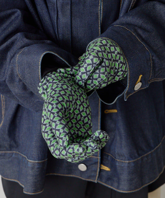 【CRISPINO VALENTINO】Diamond Pattern Gloves/Gloves