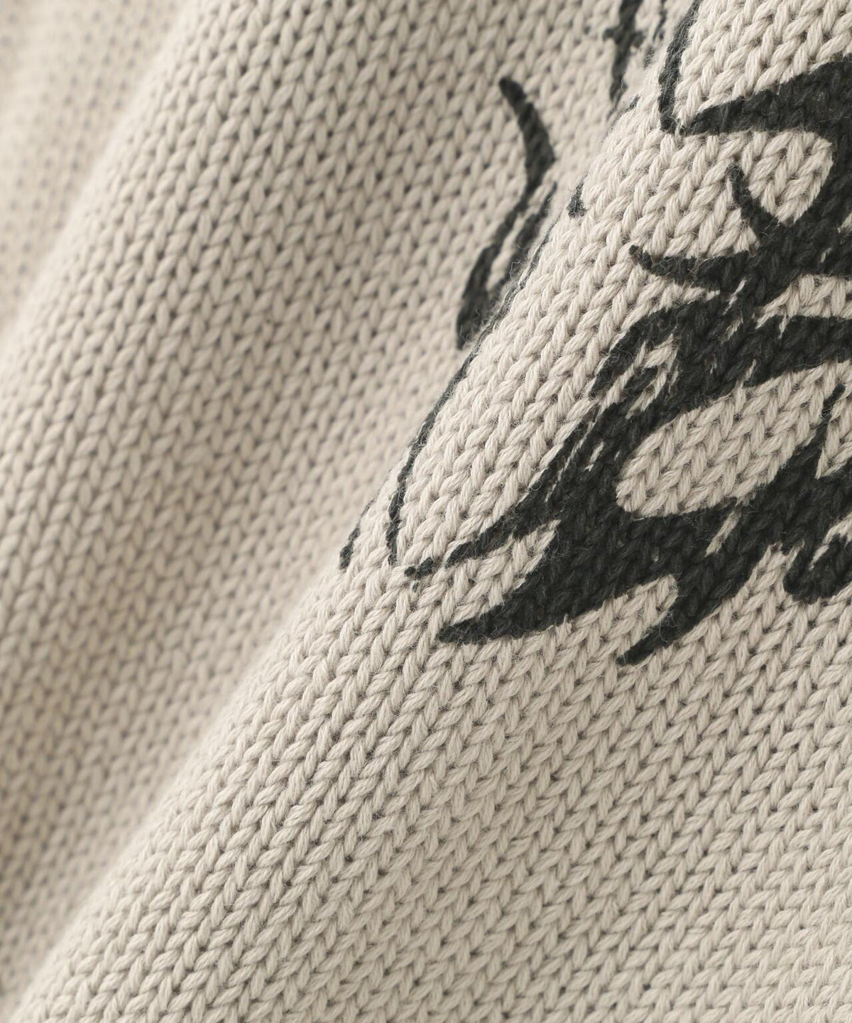 174270105
