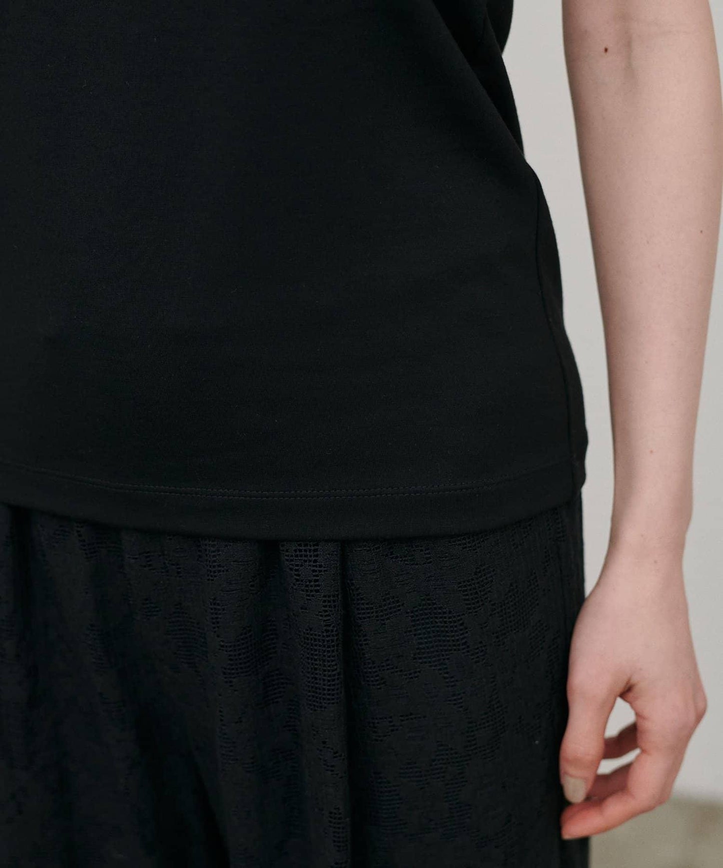 170255840