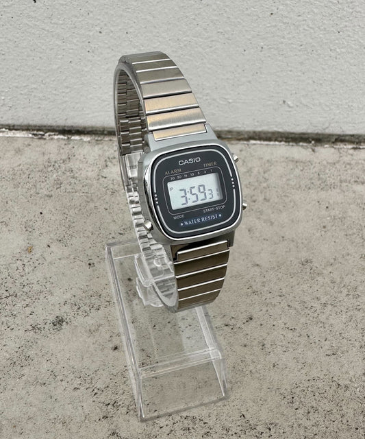 CASIO LA670WA-1A2JF
