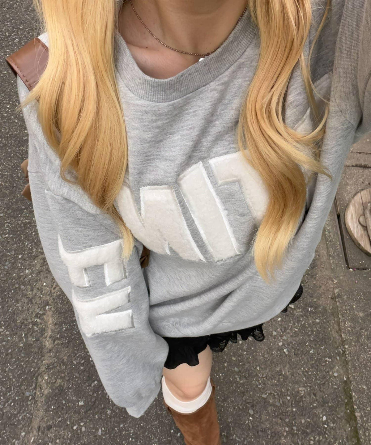173142239