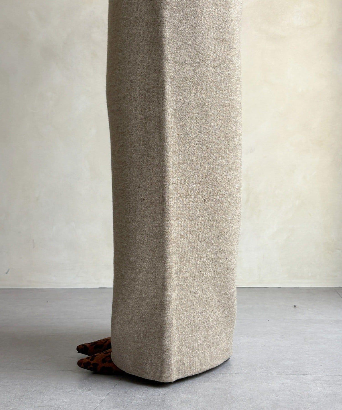 173875527