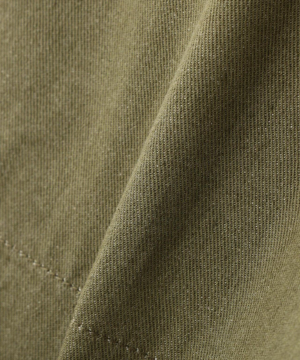 162730976