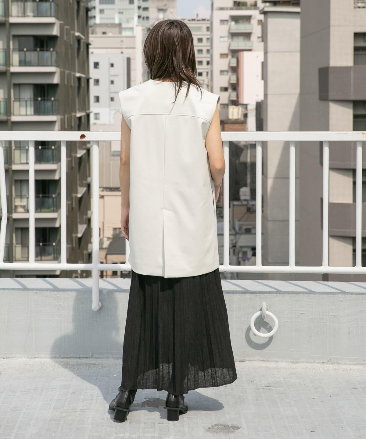 165825205