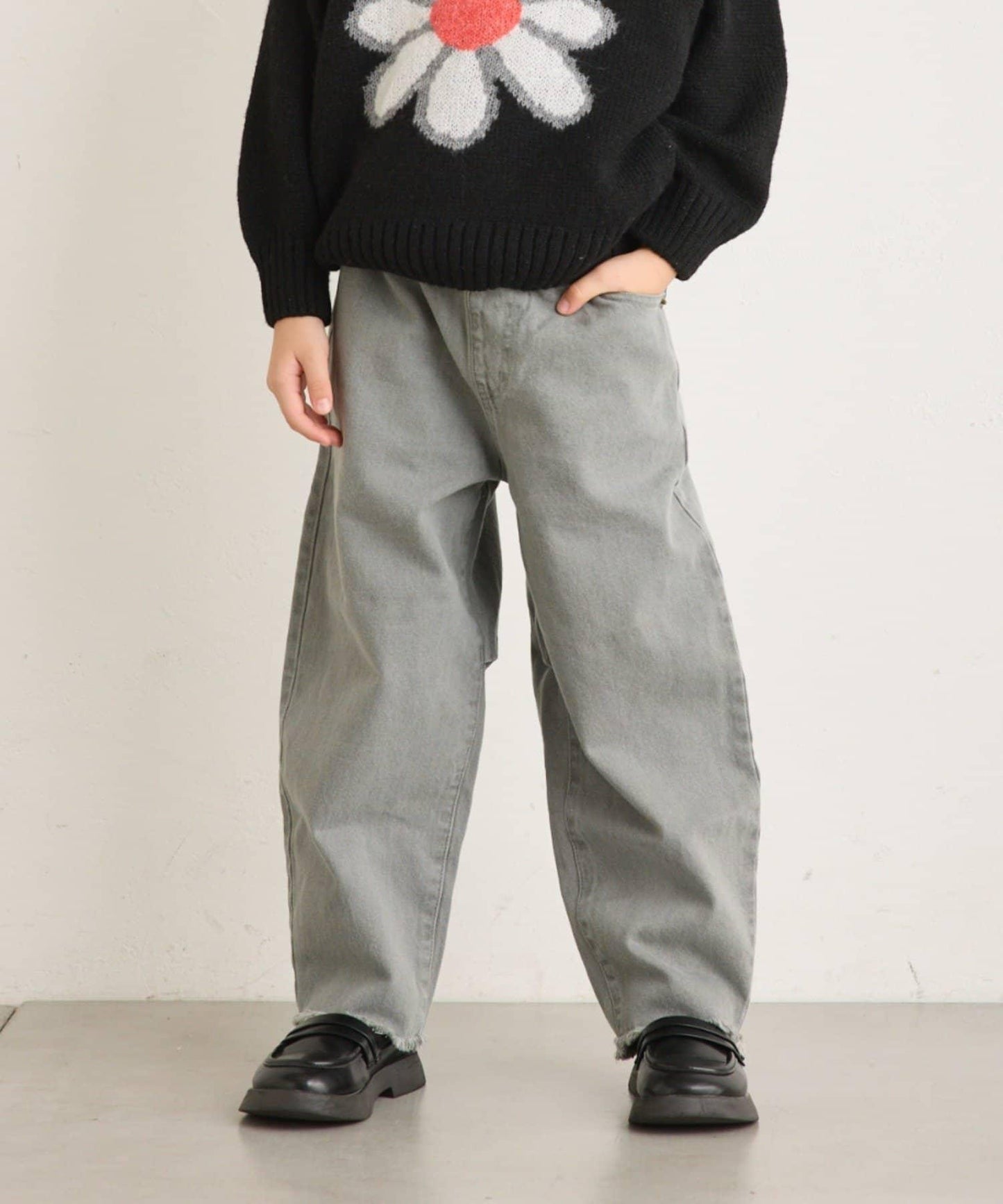 152671268