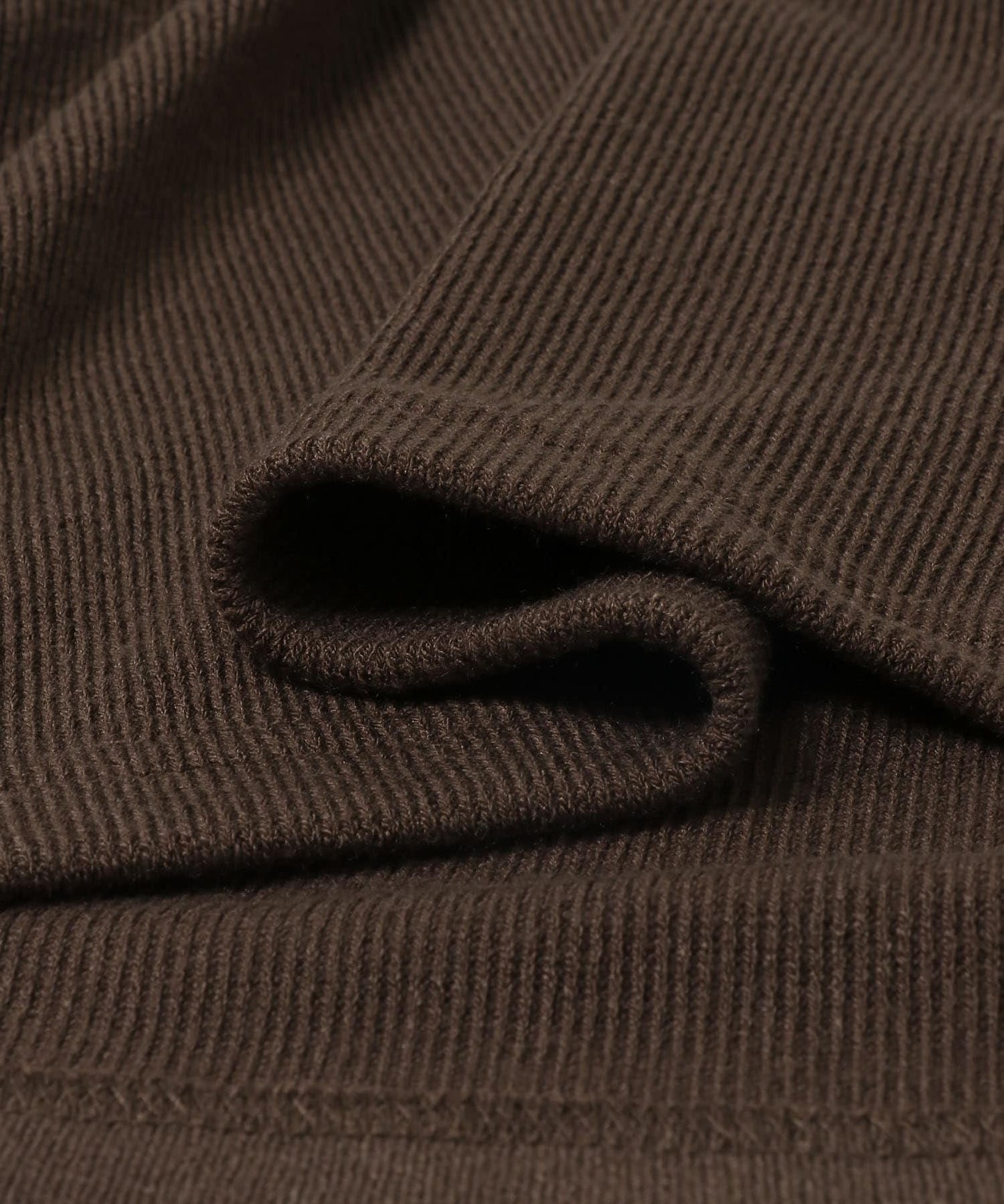 172624818