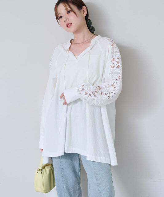 Kastane Sleeve Lace Tunic