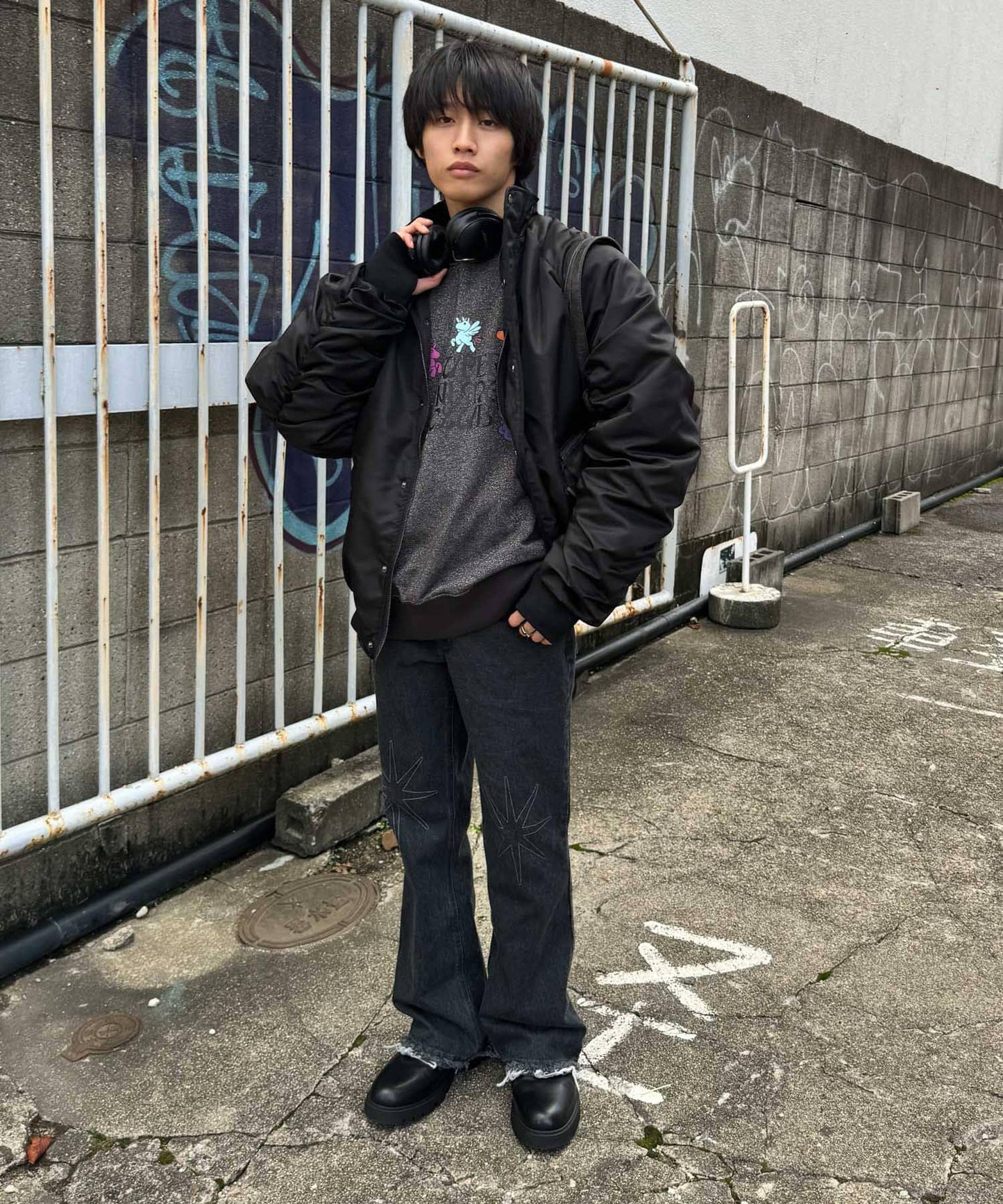 166042655