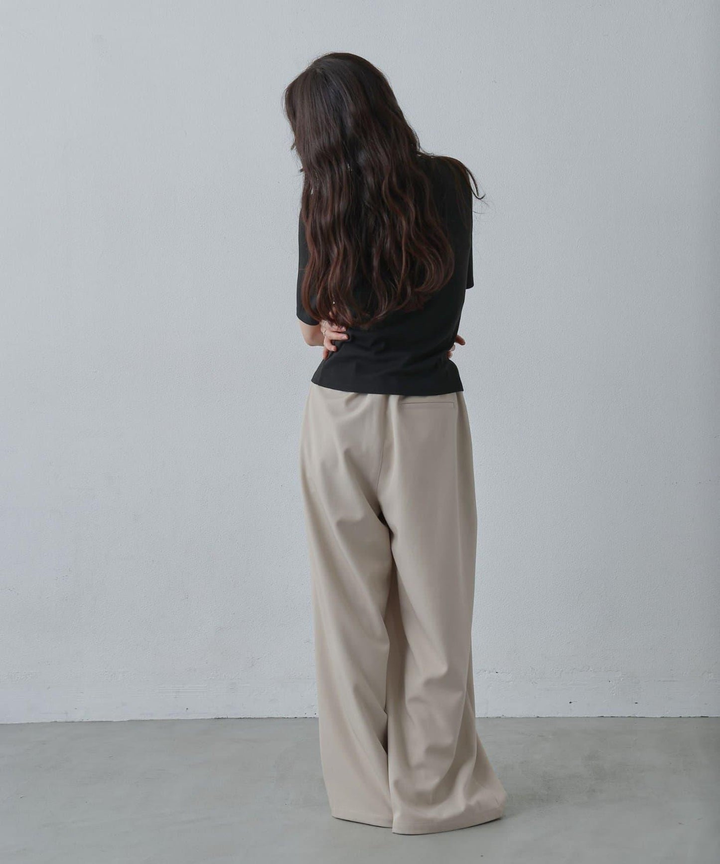 170673945