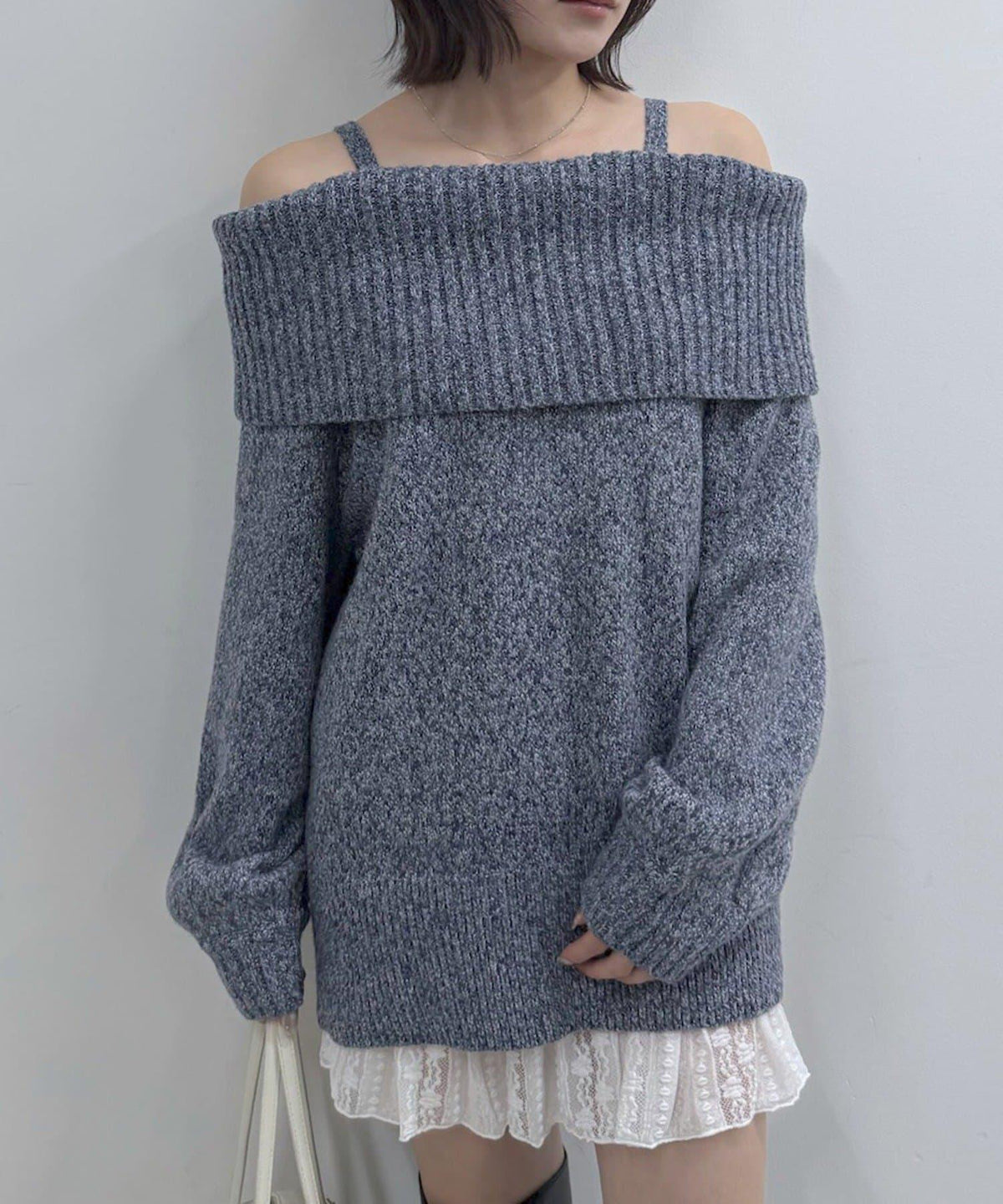 173212701