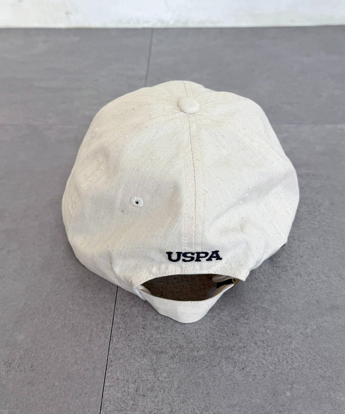 172093979