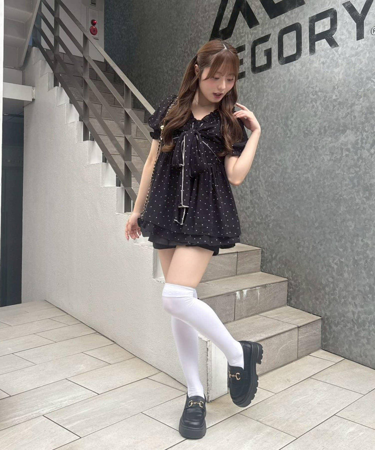 171676042