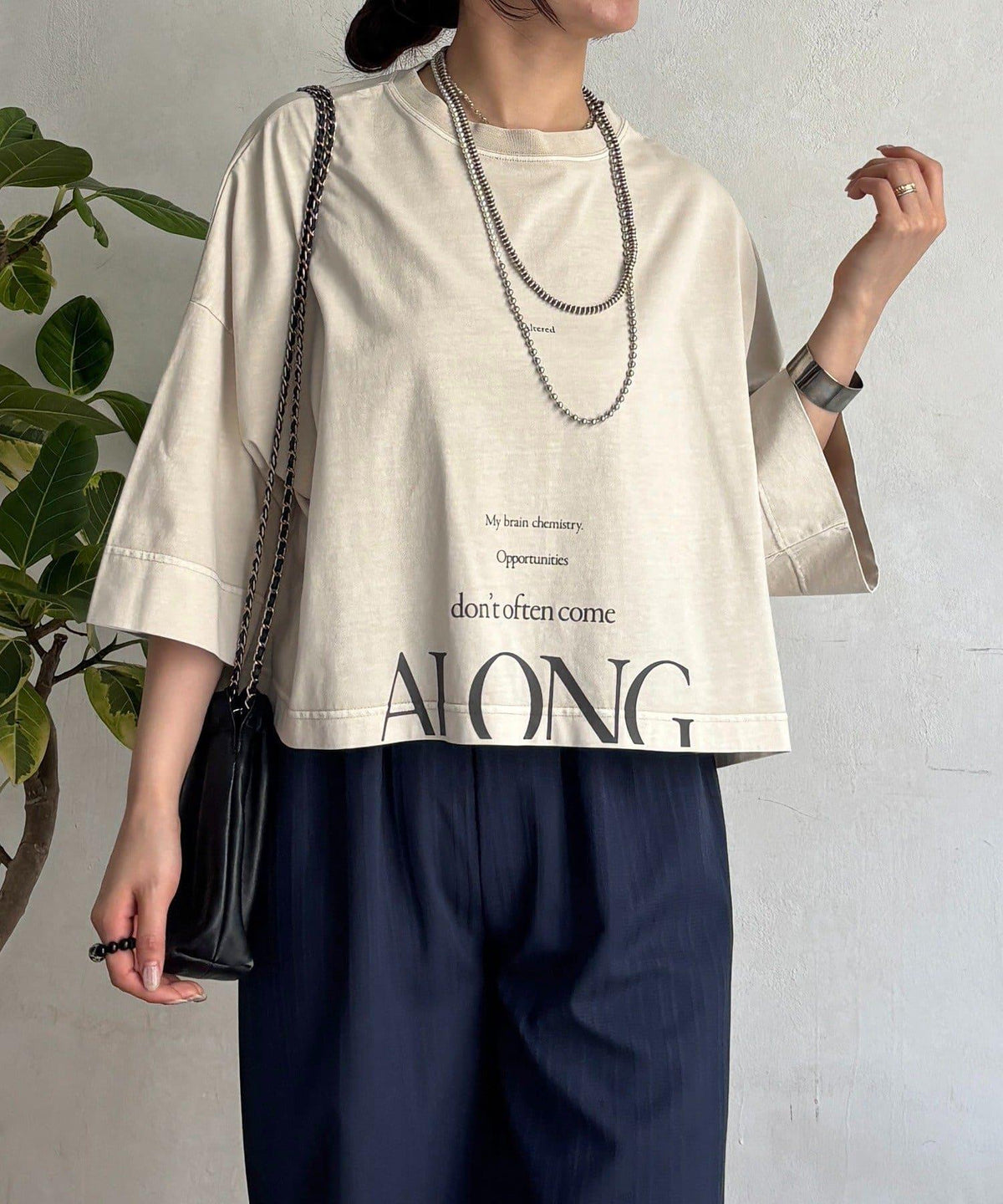 169865591