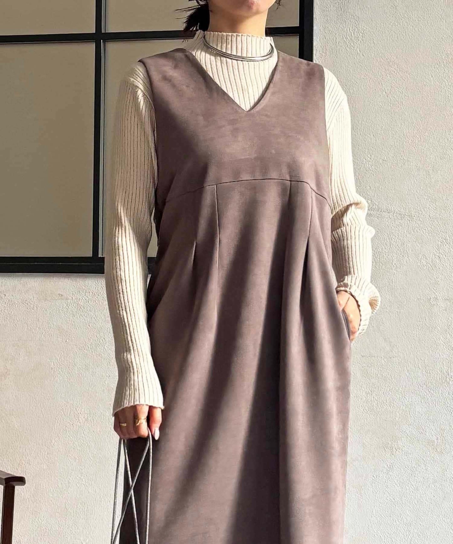 168120437