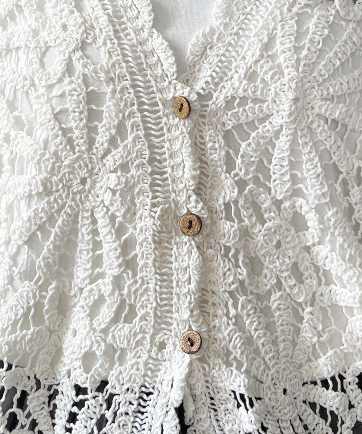 171076933
