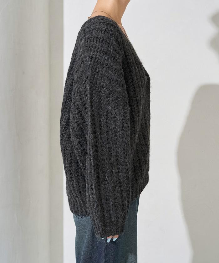 166747140