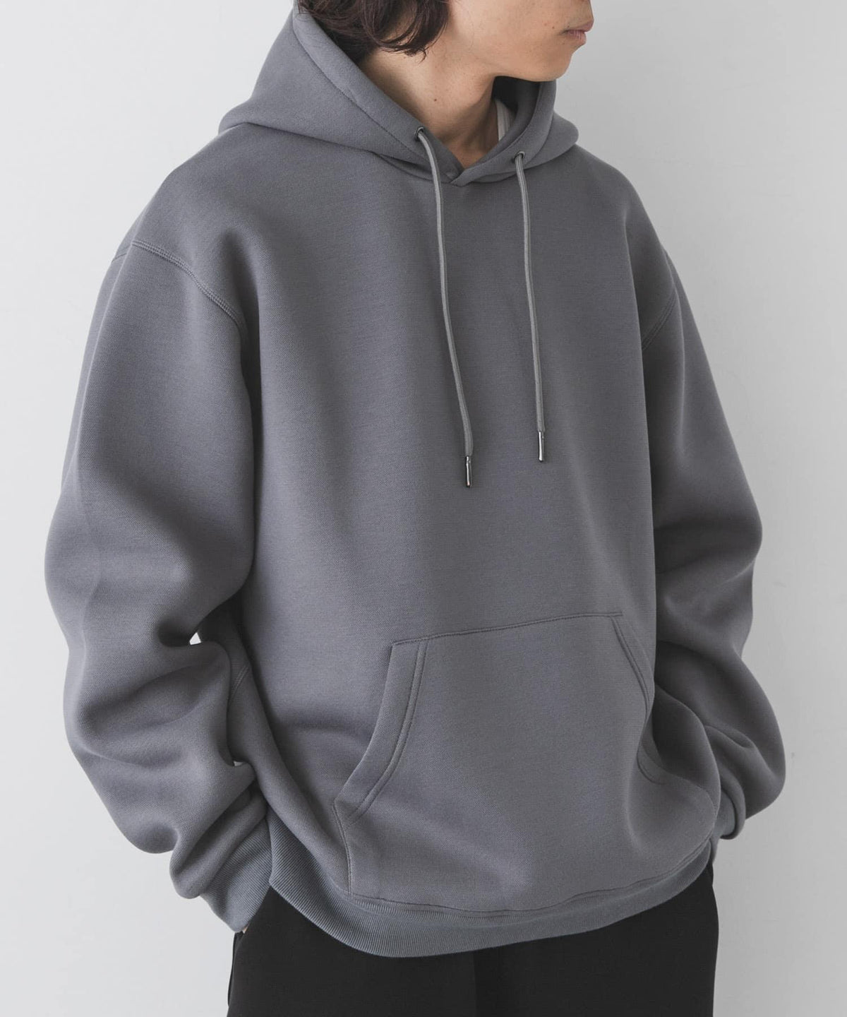 173657816