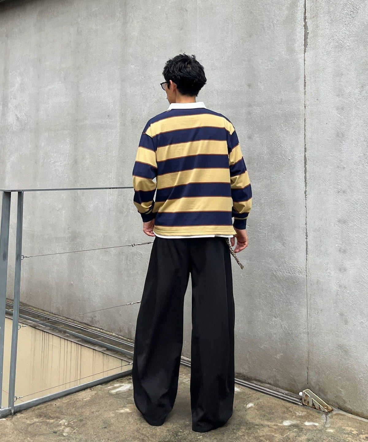 172373240