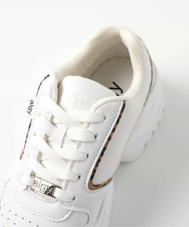 172972693