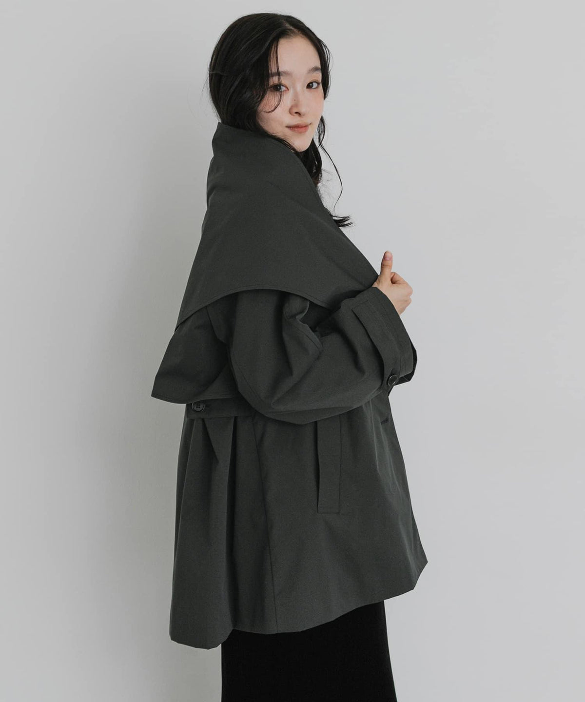 172313953