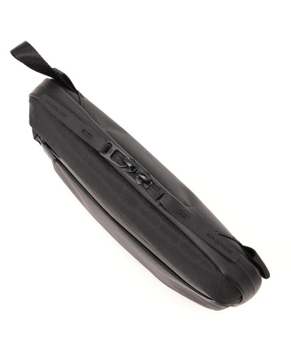 153992822