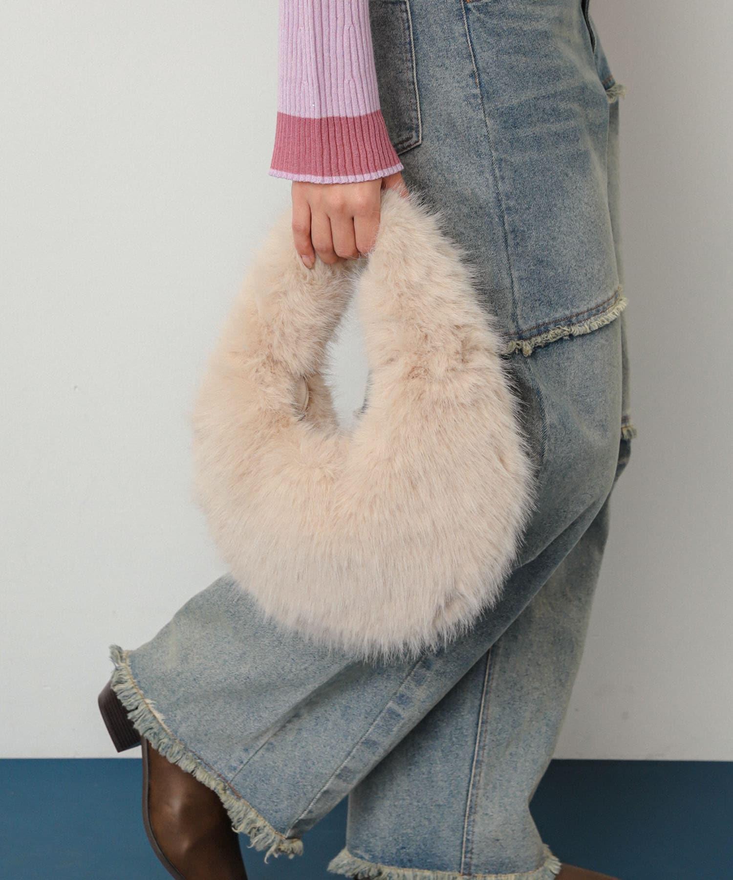 166066748