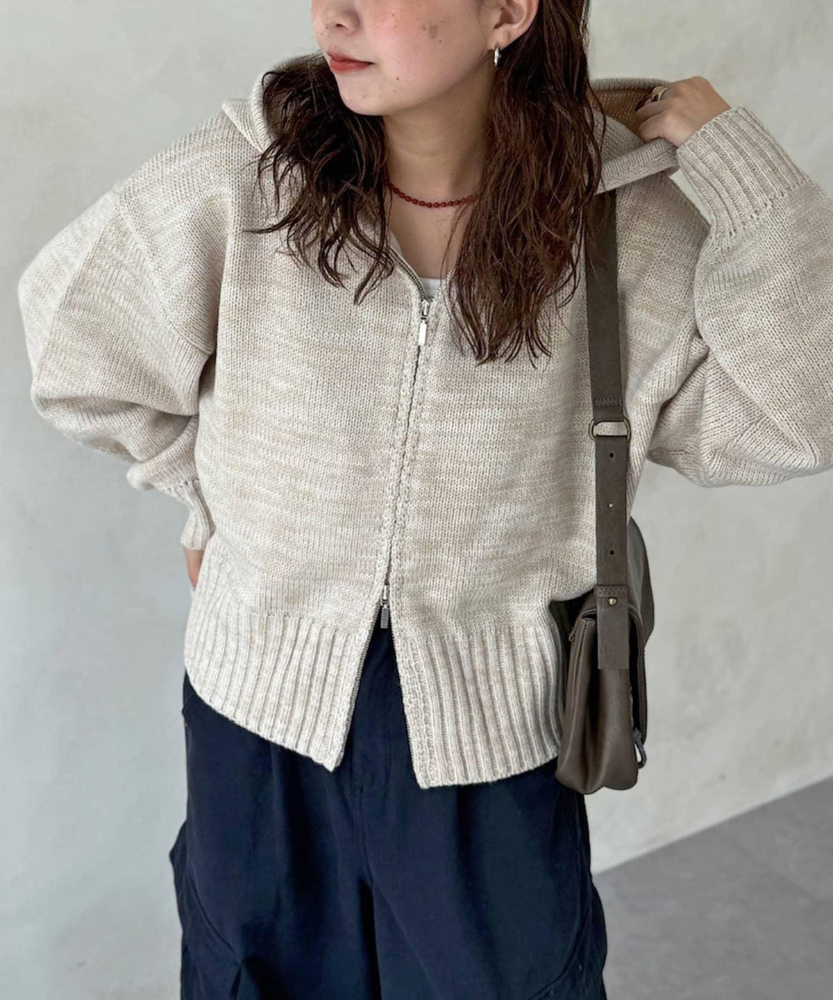 173644578