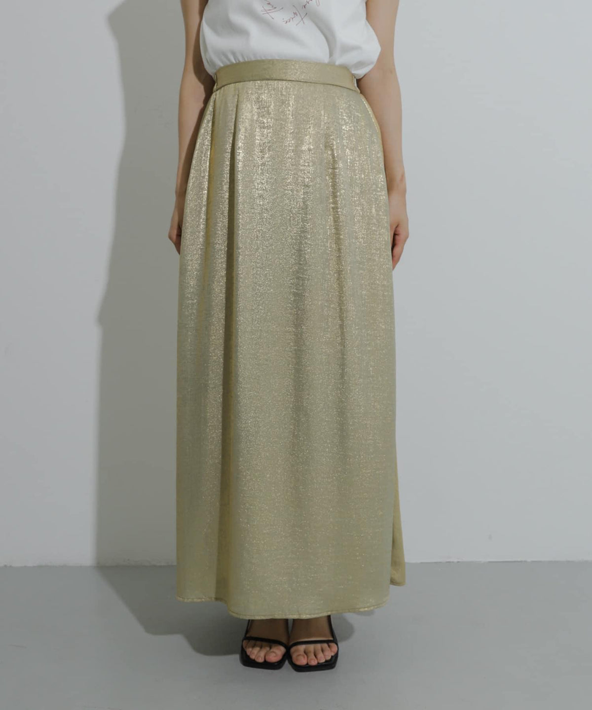 166195856
