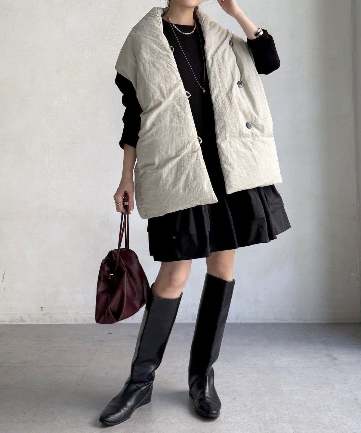 173696259
