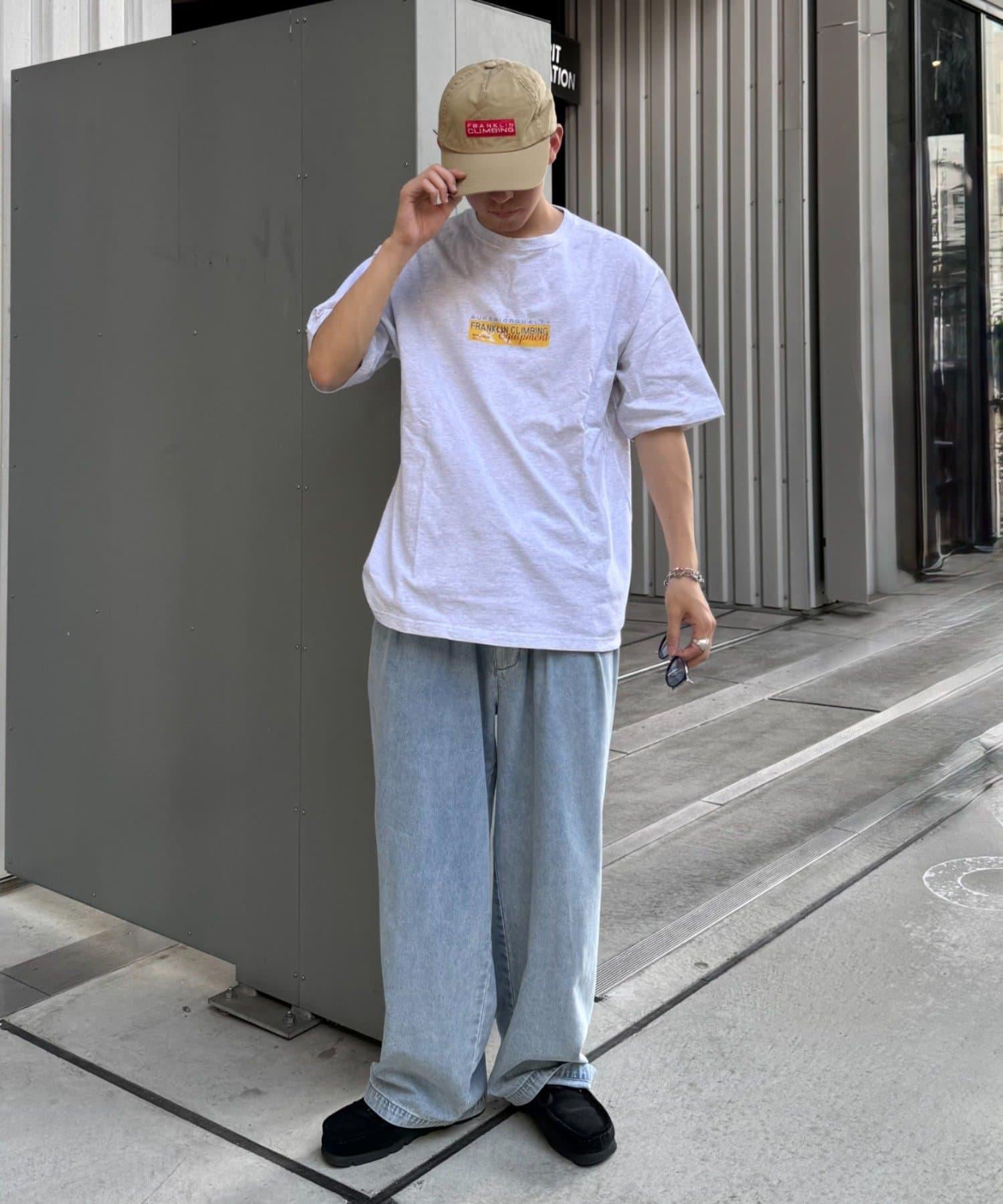 161336839