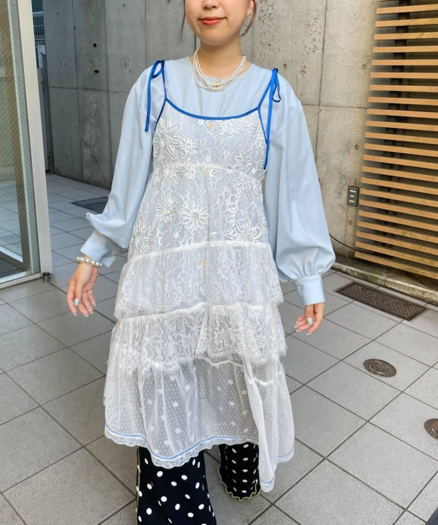 172093815