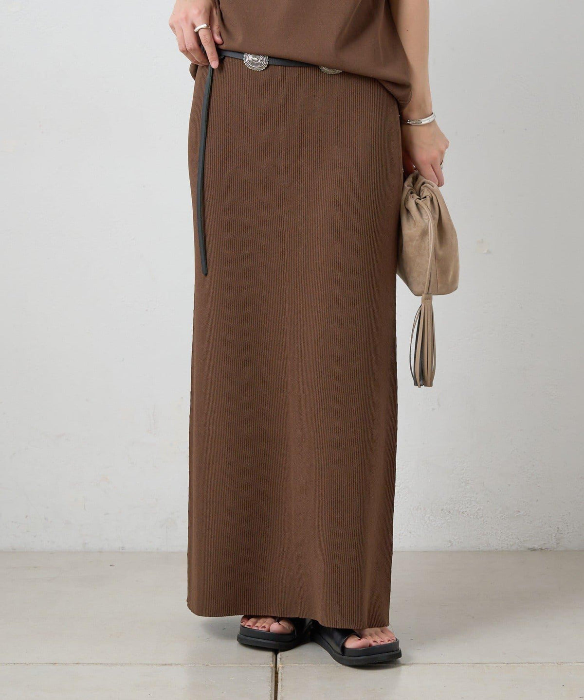 172426751