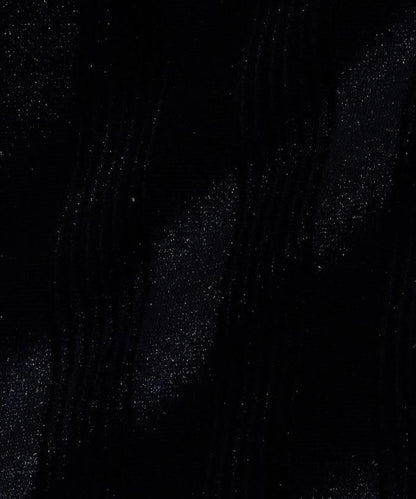 167022929