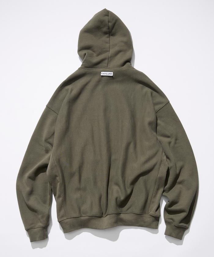 140936818