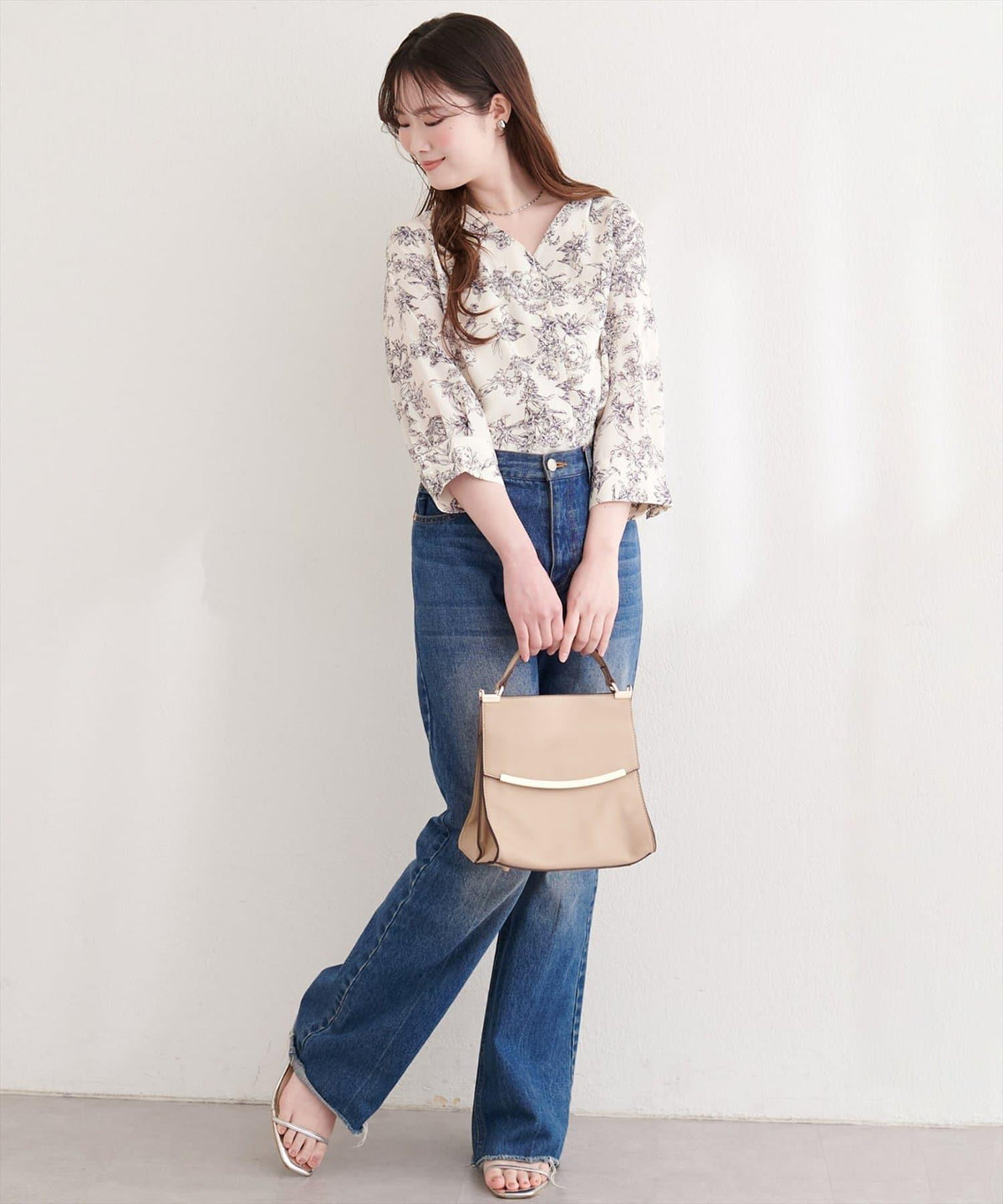 169527036