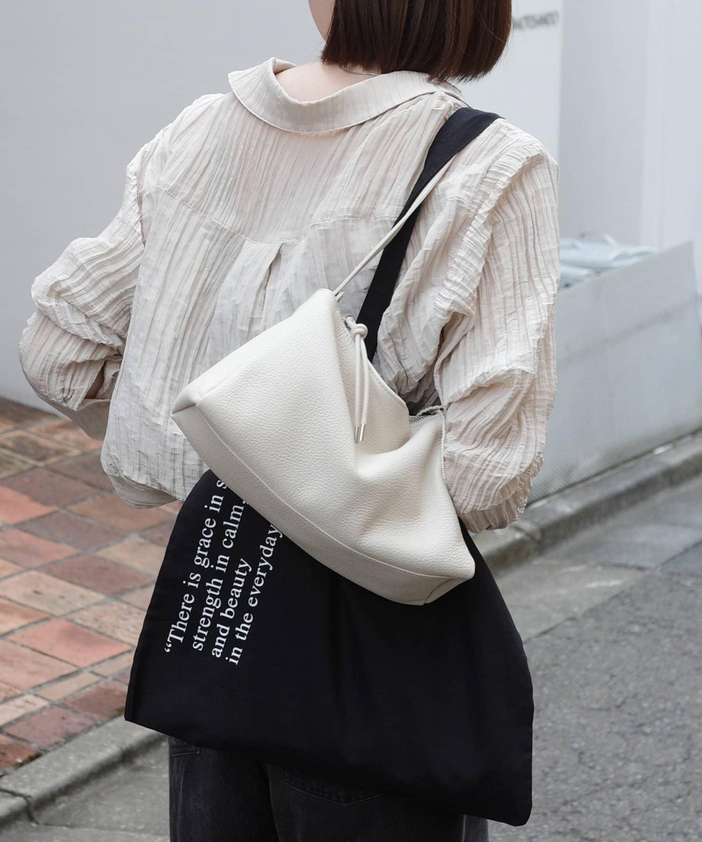 166020042