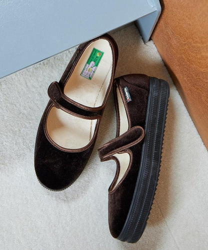 163926890