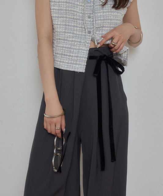 [Velour Material Accent] [4 Size Options] Velour Ribbon Tuck Slacks