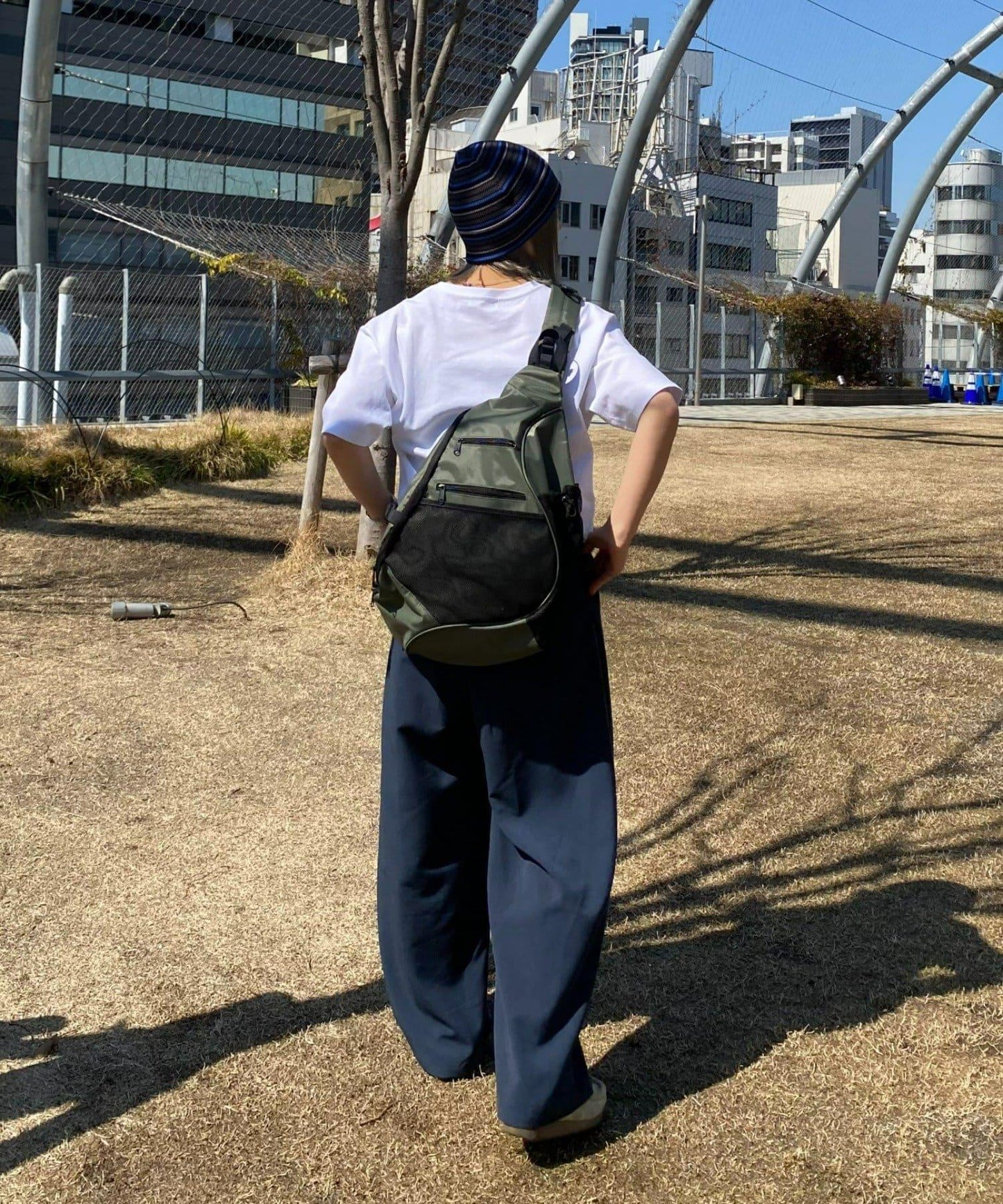 117632298