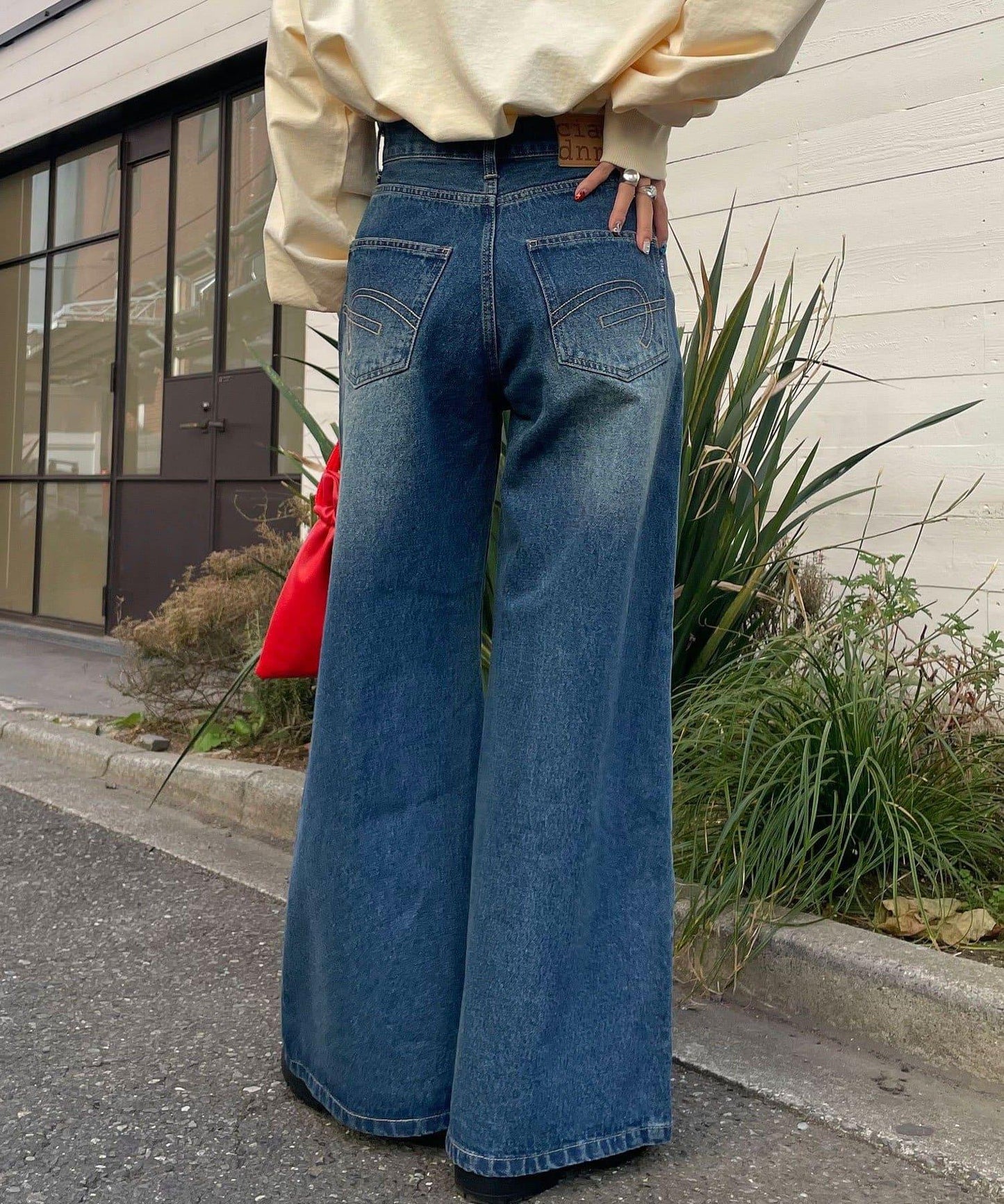 164714220