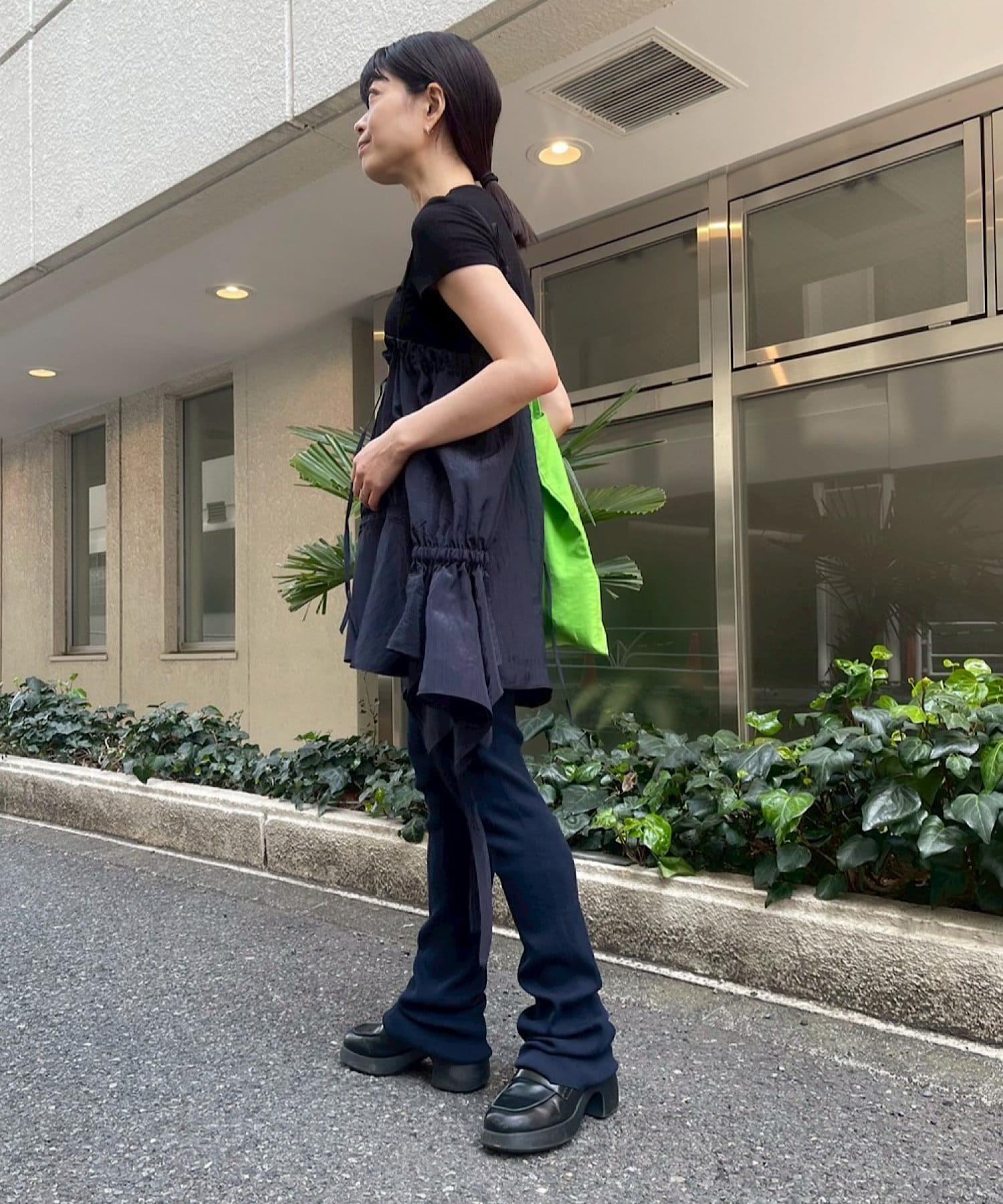 169817886