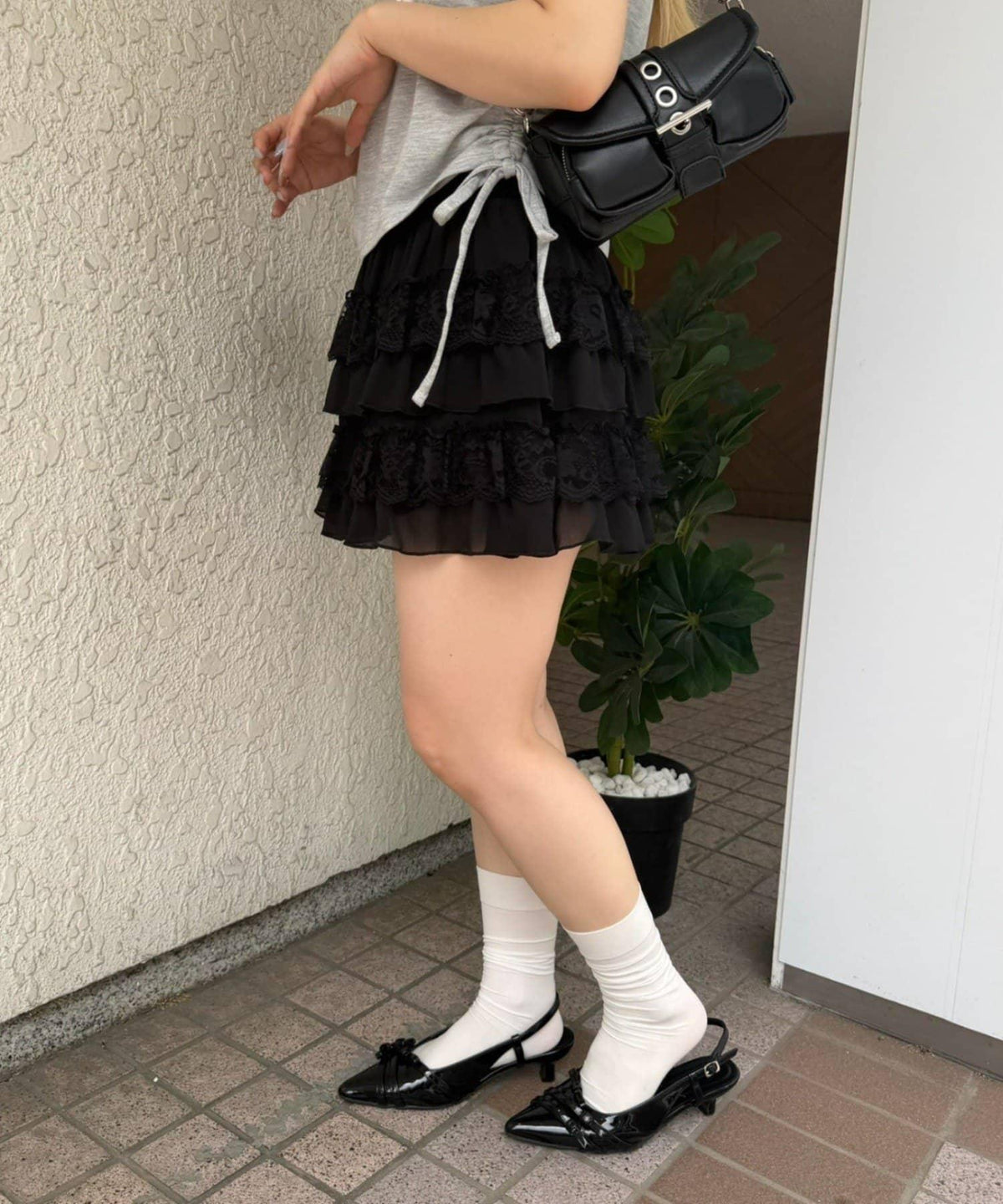 170596921