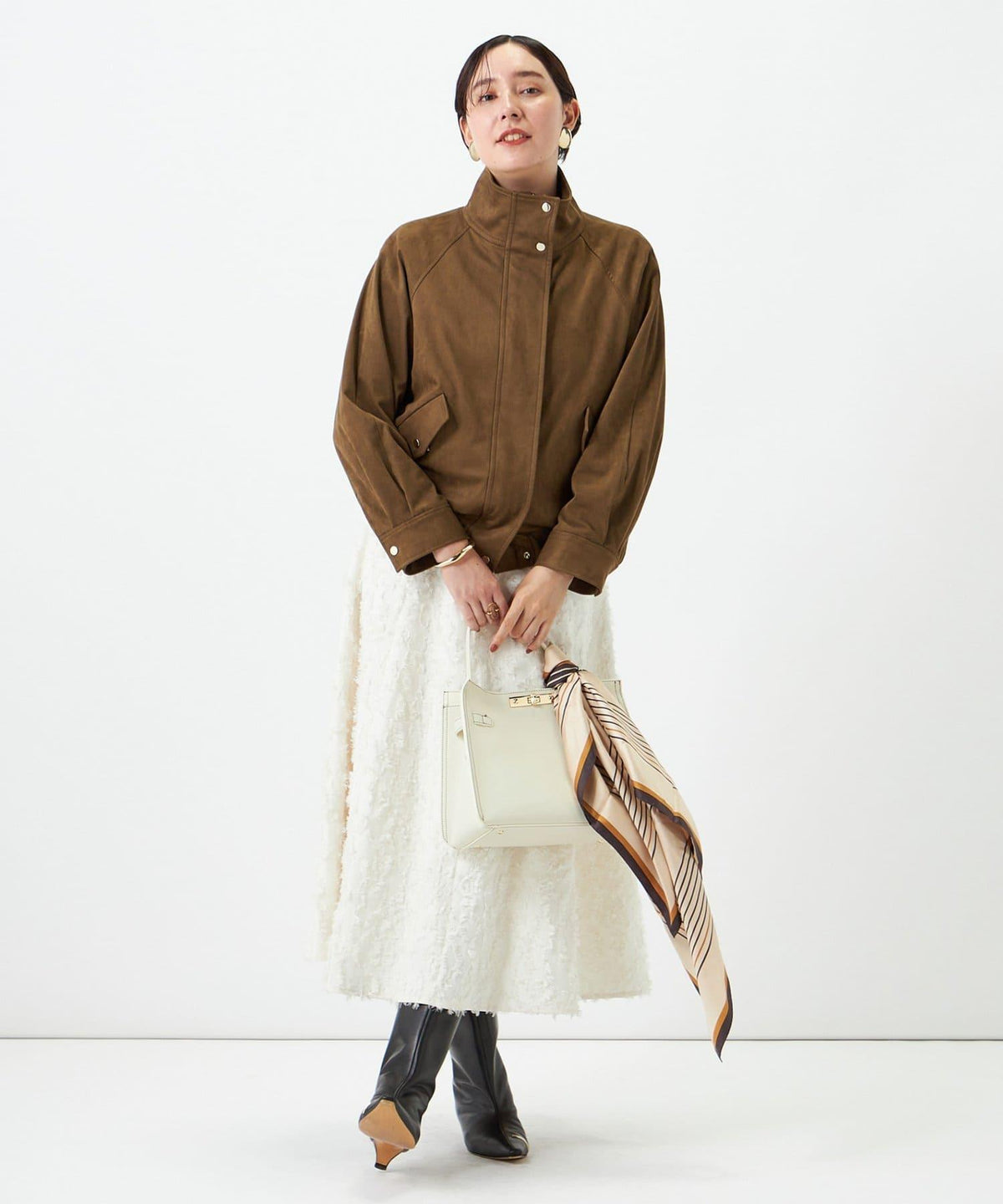 173358228