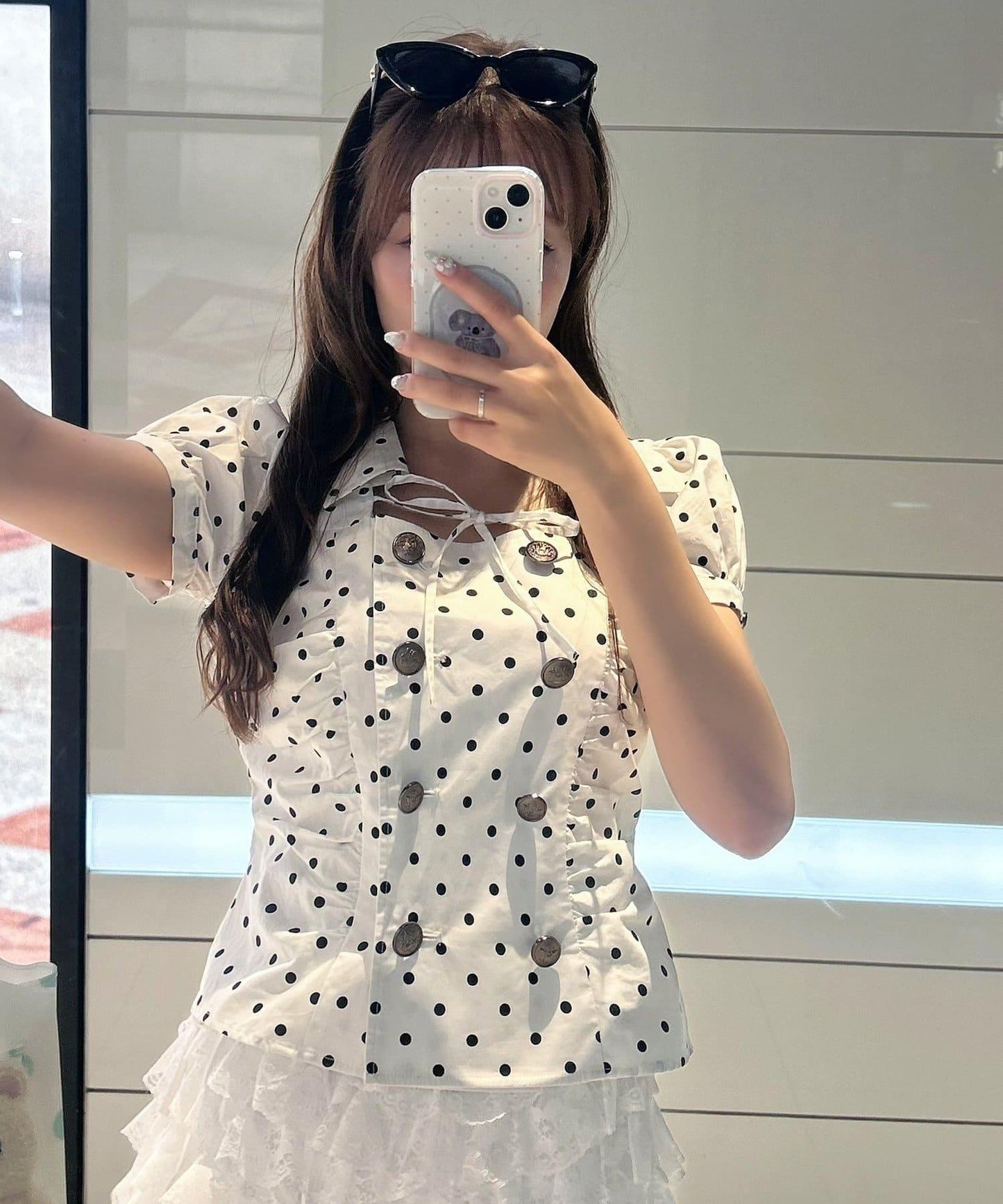 172338649